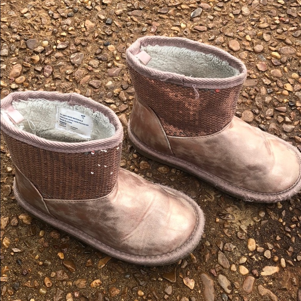 Children’s Place 1/2 sequin boots